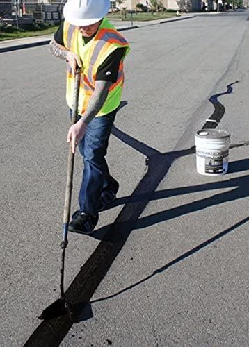GoldStar Asphalt products V Style Crack Squeegee (Silicone)