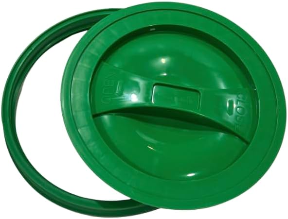 House Naturals 2 Gallon Black Bucket with Green Screw on Lids, Food Grade, Made in USA containers (Black with Green lids)