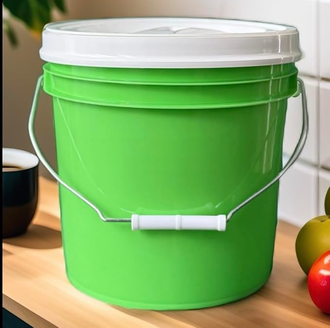 House Naturals 2 Gallon Food Grade - BPA Free Made in USA Buckets Lime Color pails with Screw On Gasket Lids (4, Lime - White lids)