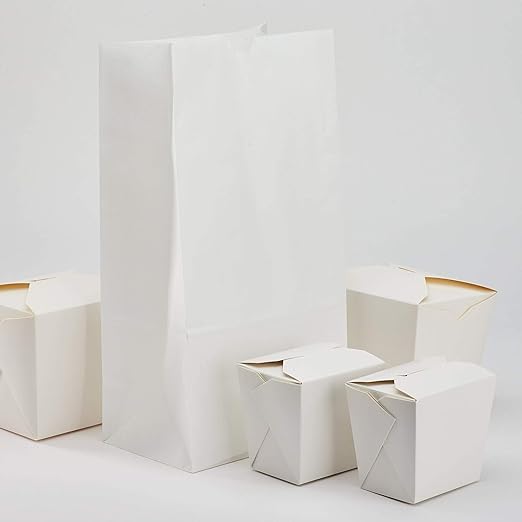 Karat 12lb Paper Lunch Bags - White, 1,000 Count - Versatile Paper Lunch Bags for Food, Take Out or Retail Shopping - Sturdy, Self-Standing, Reusable