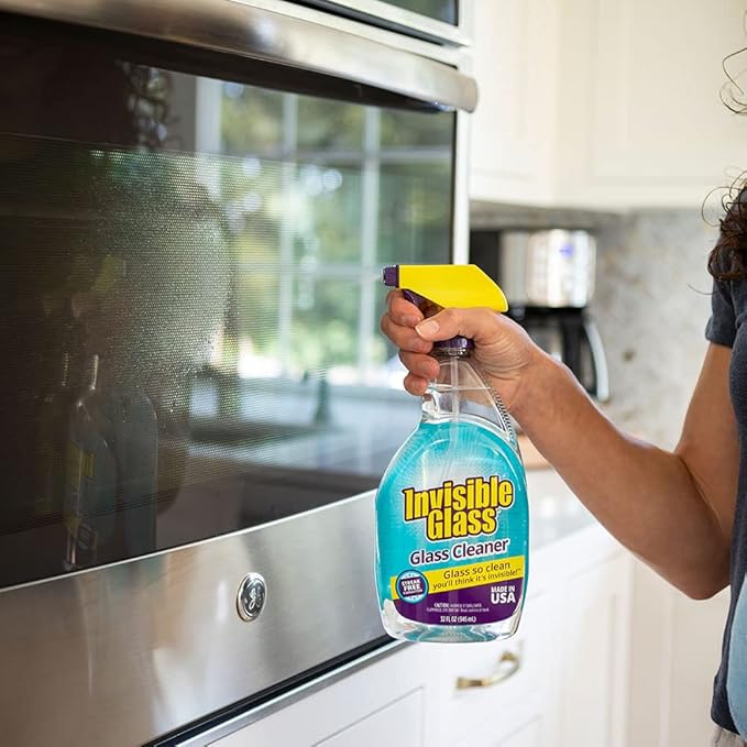 Invisible Glass 92194-4PK Premium Glass and Window Cleaner for Auto and Home Cleans Glass, Windows, Mirrors, and More, Streak-Free, Ammonia-Free, Tint-Safe, 32 Fl Oz (Pack of 4)