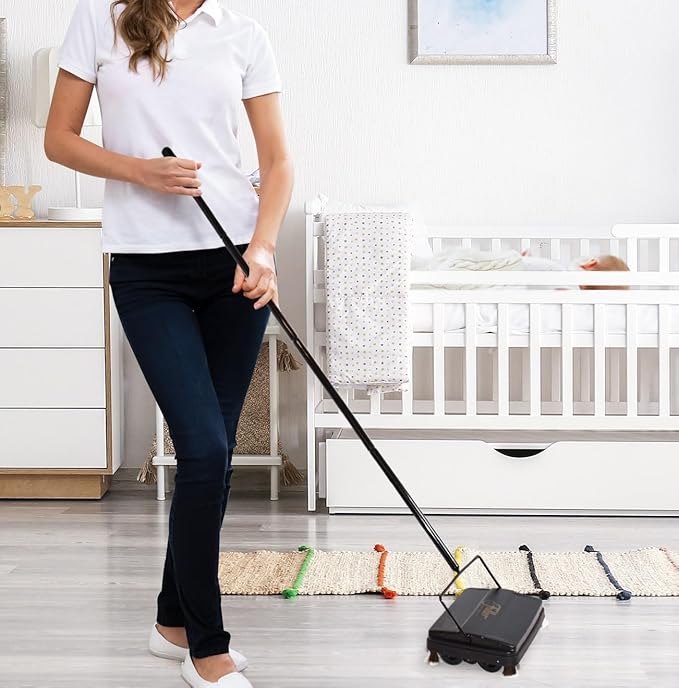 Fuller Brush 17028 Electrostatic Carpet & Floor Sweeper - 9" Cleaning Path - Lightweight - Ideal for Crumby Messes - Works On Carpets & Hard Floor Surfaces - White