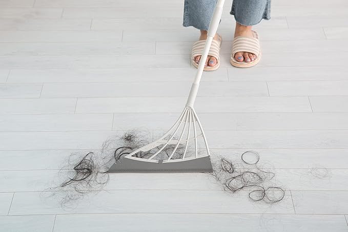 Broombi Brush & Dustpan with The Original Broombi