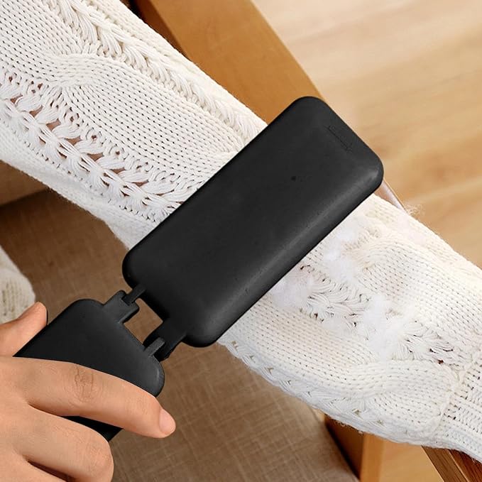 Foldable Travel Lint Brush - Reusable Portable Clothes Cleaner, Compact Fabric Remover | Small Pet Removal Tool, Multifunctional Dust Brush for Baby Clothes, Pet, or Daily Use, Gentle a