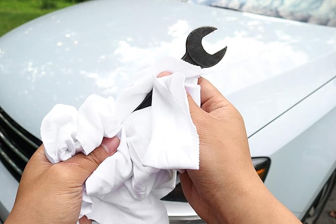 Arkwright W43 Cotton Tshirt Rags - 1 lb Bag - Soft Lint Free Cloths for Cleaning, Streak & Scratch-Free, Professional Grade Wiping Towels for Polishing, Painting, and Staining, White