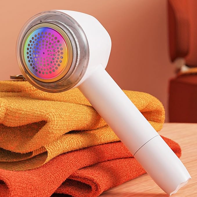 Fabric Lint Shaver, Clothes Fuzz Shaver, USB Powered Shaver and Lint Brush 2 in 1, Laundry Supplies to Remove Fuzz, Lint Balls, Pills On Clothes, Sweater, Seat Mat, Sofa, Furniture, Bedding (White)