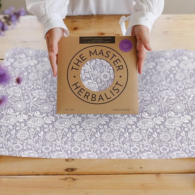 The Master Herbalist Lilac Scented Drawer Liners in a Purple William Morris Design | Pack of 5 Folded Sheets | Contains Essential Oils | Made in The UK.